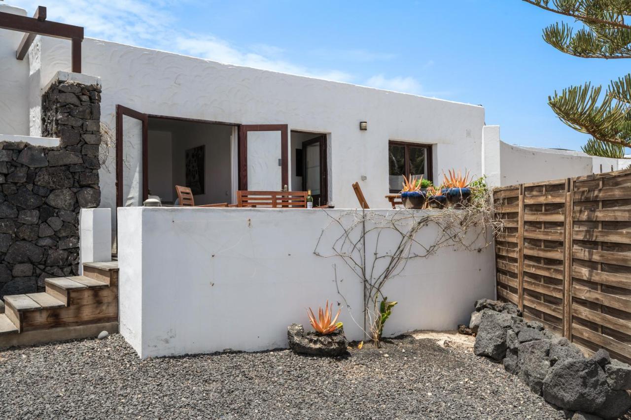 Playa Marina Eco Bungalow Arrieta Ариета Екстериор снимка